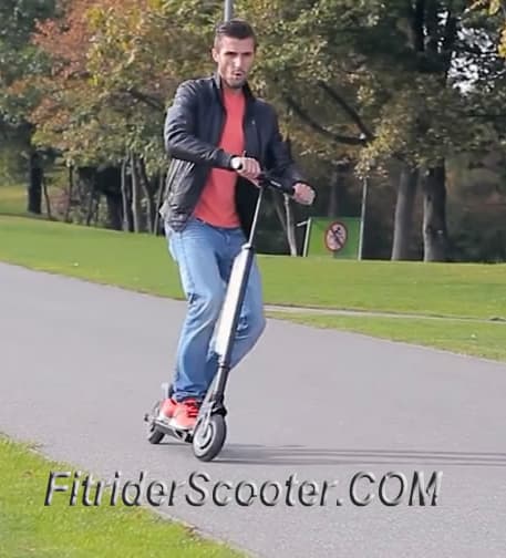 Fitrider Scooter T1S F1 Model with quick released battery